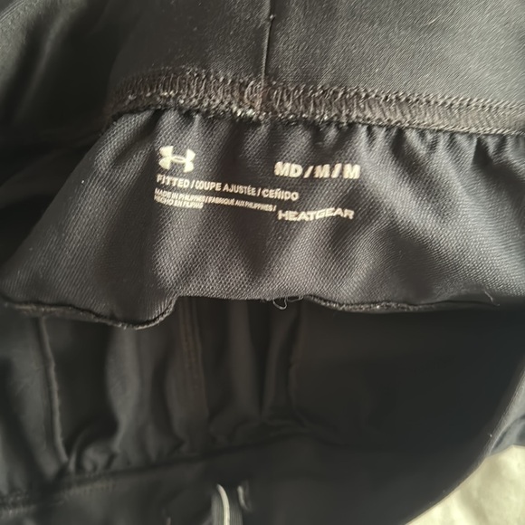 Under armor wind pants - Picture 3 of 3